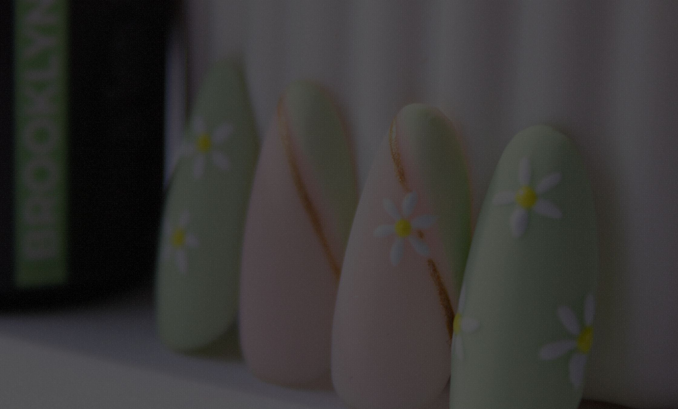 DECORAZIONI E NAIL ART