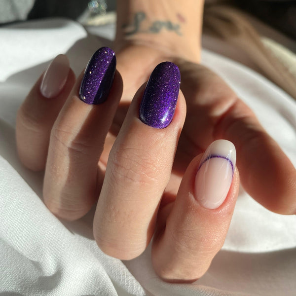 Polish color Lux Violet